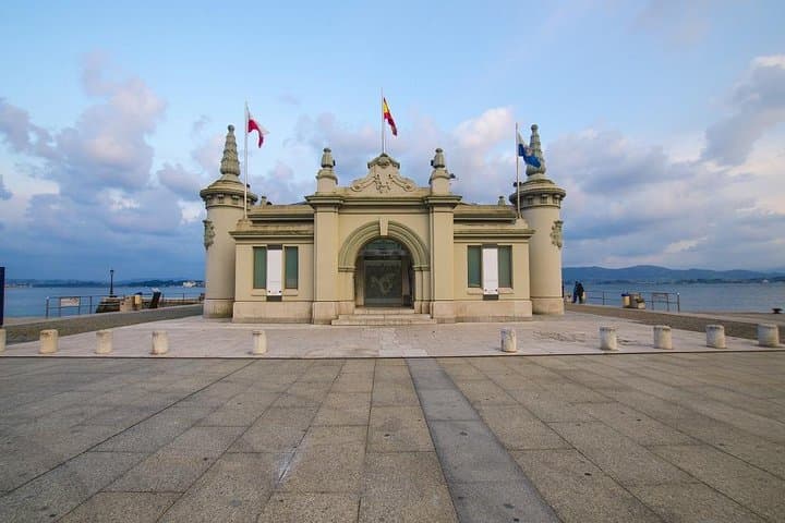 7-Day Northern Spain Self-Drive Tour from Bilbao