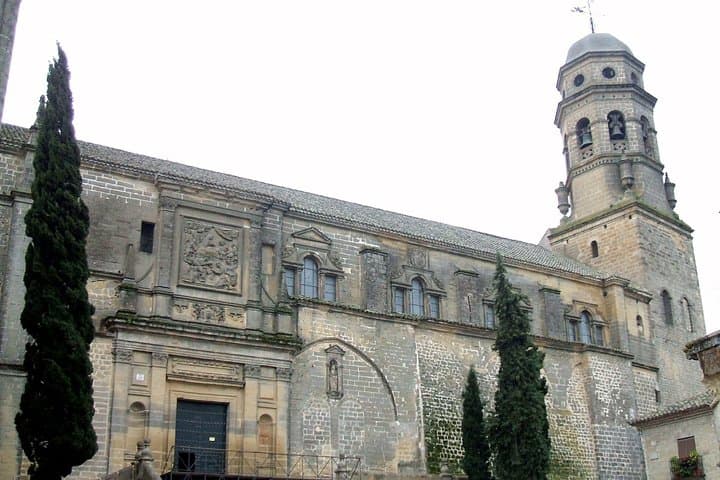 Úbeda and Baeza private tour in a day from Córdoba with tickets.
