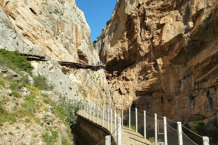 Caminito del rey tour from Malaga by MALAGA ACTIVA TOURS.