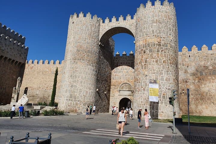 Alcazar Gate, Avila