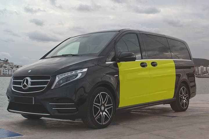 Departure Private Transfer from Barcelona City to Barcelona Airport