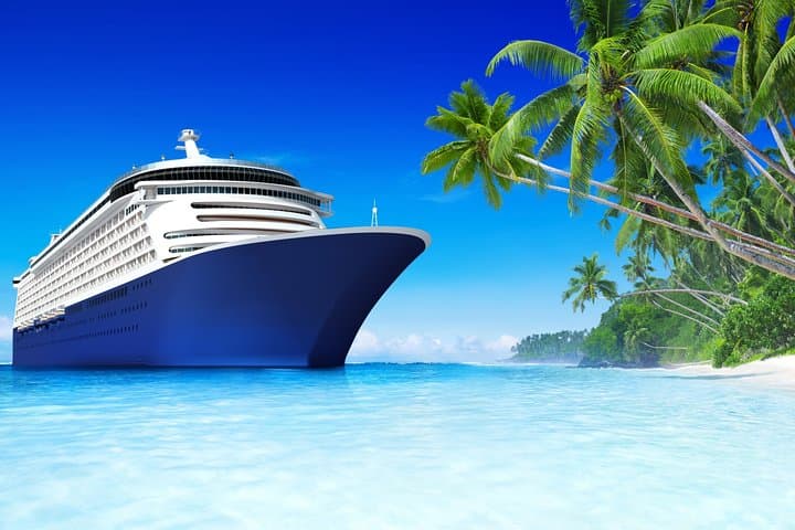 Private Transfer from Barcelona hotels to Barcelona Cruise Port