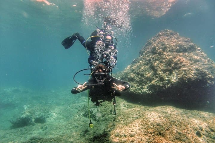Diving baptism in the Montgrí Natural Park