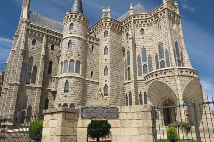 Excursion to Astorga