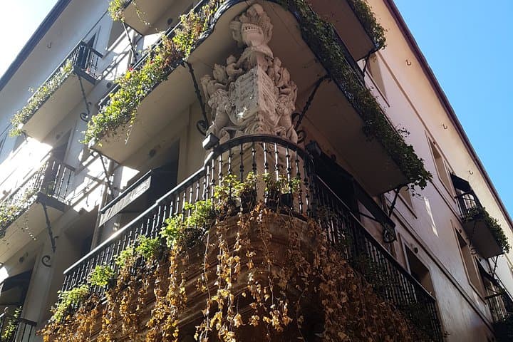 Jasper House. Mail Street. Old Town. Bilbao.