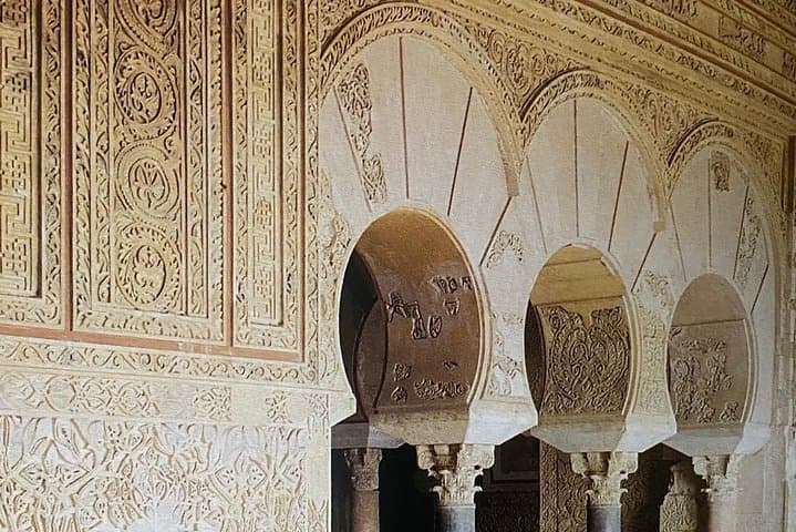 Guided tour of Medina Azahara private