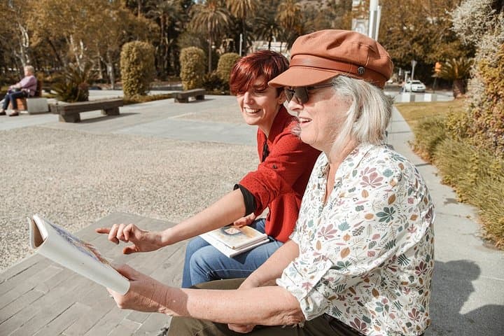 I DRAW Malaga: Art and Drawing Lesson - by OhmyGoodGuide!
