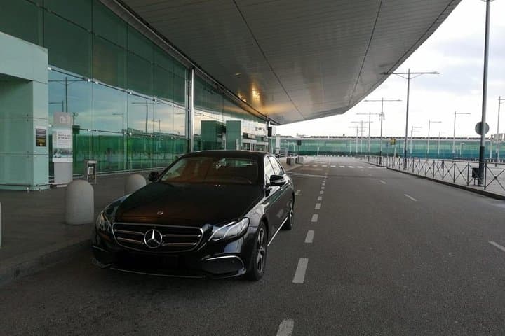 Private Transfer from Barcelona to the Airport (or vice versa)