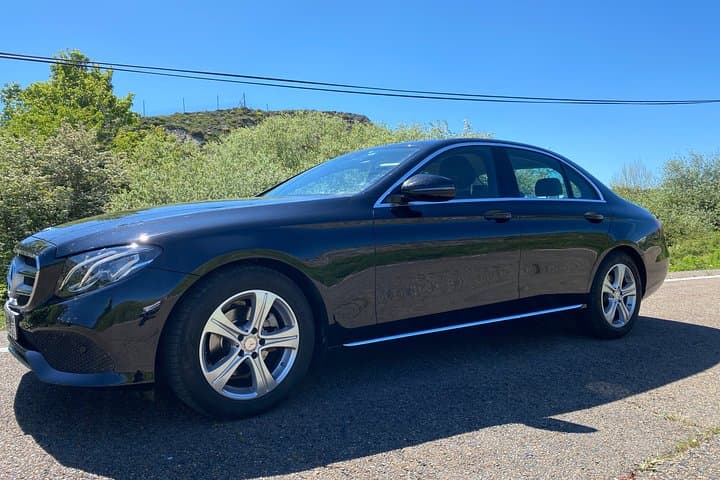 Transfer from Barajas Airport to Madrid