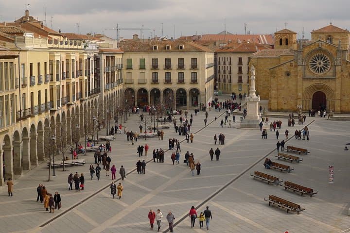 Avila Private tour from Madrid with hotel pick up and drop off