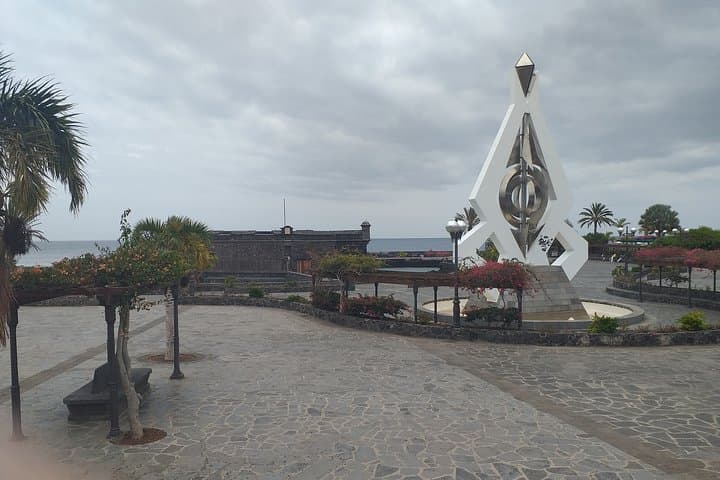 Santa Cruz de Tenerife Undefeated City