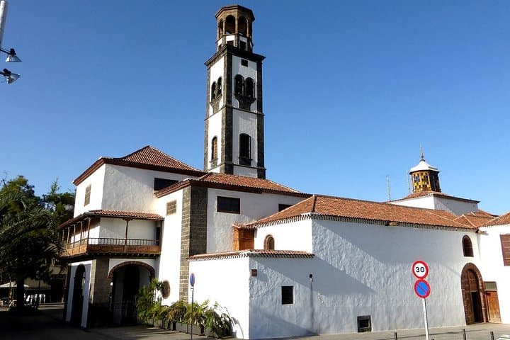 Santa Cruz de Tenerife Undefeated City