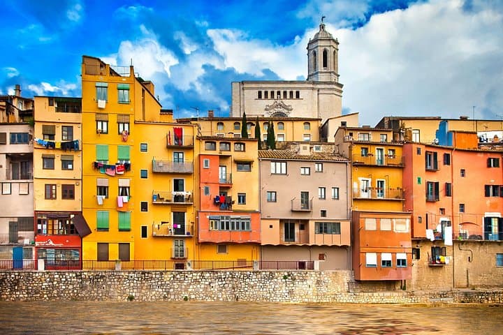 Private tour to Girona and Sitges from Barcelona