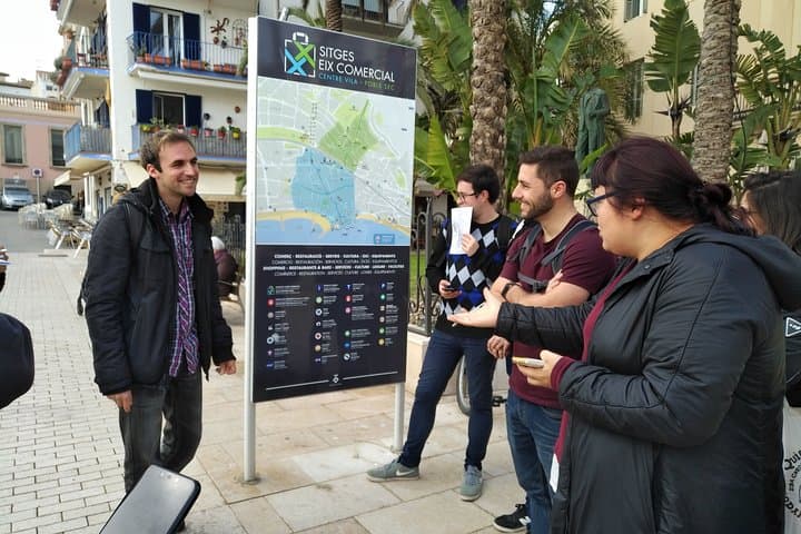Private tour to Girona and Sitges from Barcelona
