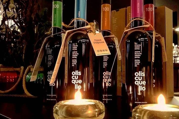 Private premium wine tasting and tapas