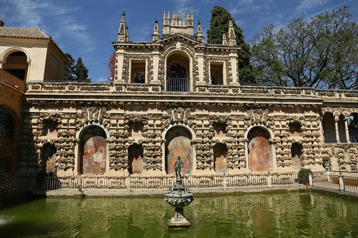 Alcazar and Cathedral Tour