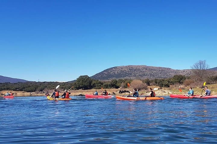 Kayaking Adventure in Madrid with Transport