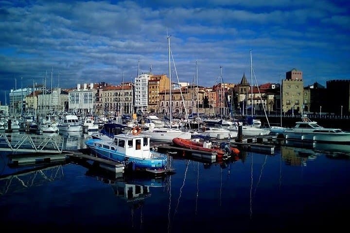 Private Tour of Gijon City and Villaviciosa
