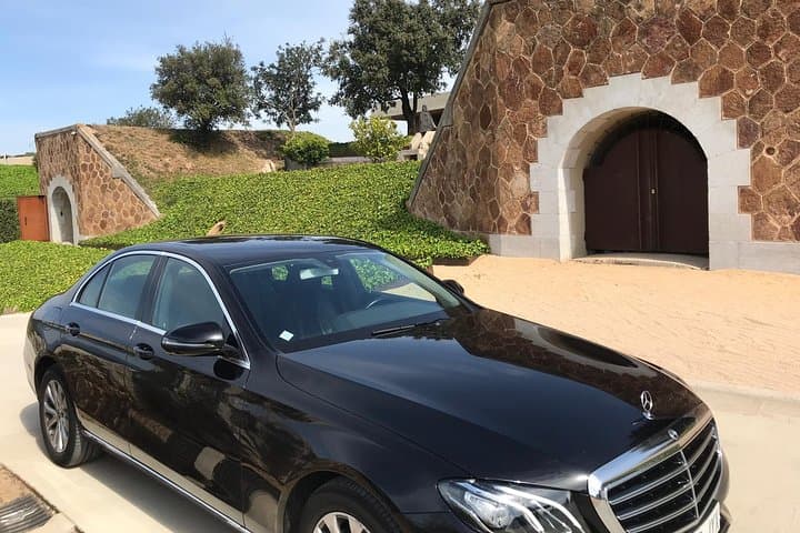 Private Transfer from Barcelona to Girona City (or vice versa)