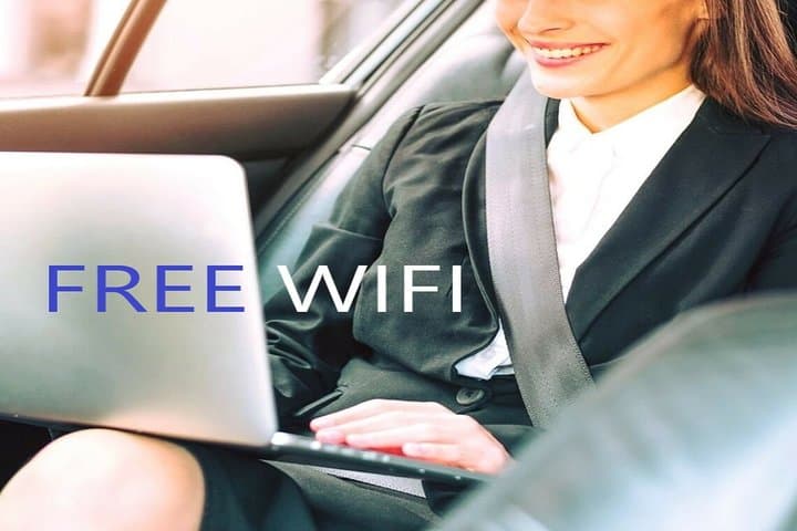 Transfer from Alicante city to Alicante airport with private Sedan max. 3 passengers