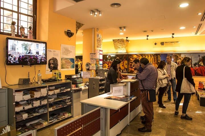Discover Tarragona: Personalized Private Guided Day Tour