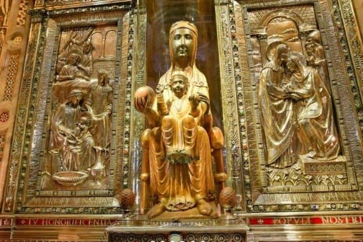Montserrat Mountain Day Trip from Barcelona – Private Guided Tour
