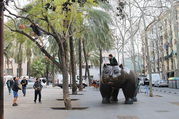 Discover Barcelona: Top Sights & Hidden Gems with a Local