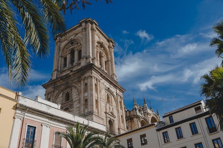Alhambra and Granada City Center sightseeing tour!