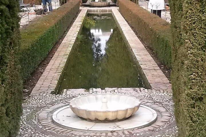 Going to Alhambra? 3 hrs Private Tour! Skip the long lines to visit the Alhambra
