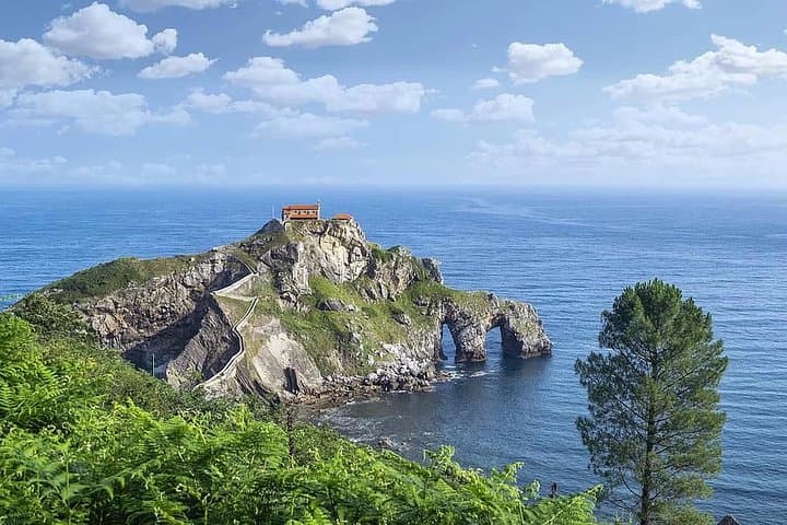 Private Basque Towns Tour with Hotel or Cruise Pickup from Bilbao