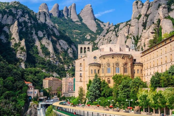 day trip to Montserrat from Barcelona