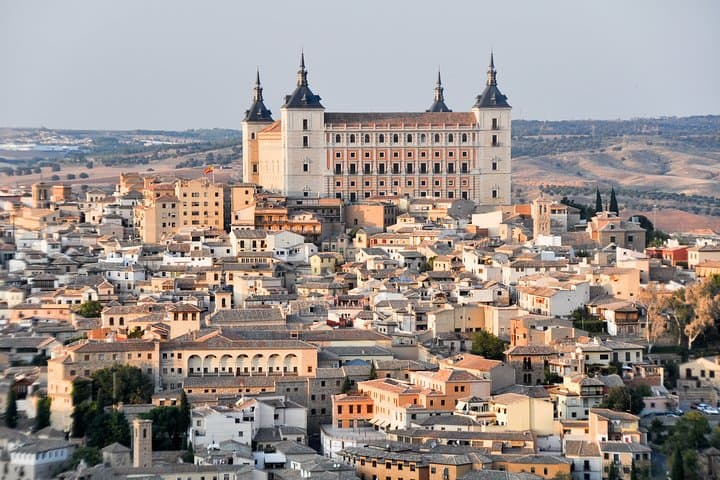 Toledo and Segovia Private Tour with Hotel Pick up from Madrid