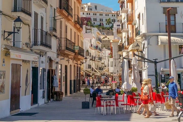 Private 4-hour walking tour of Ibiza with official tour guide