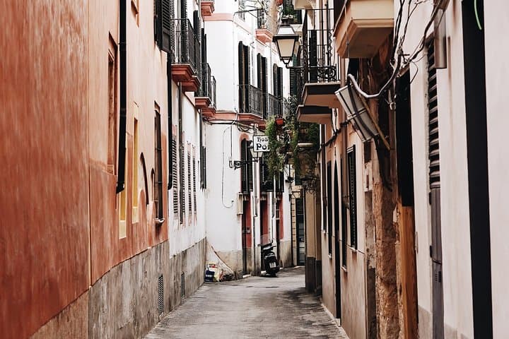 Self-Guided Audio Tour - The Legends of Palma