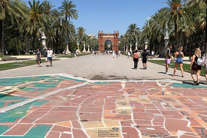 Barcelona Highlights Walking Tour