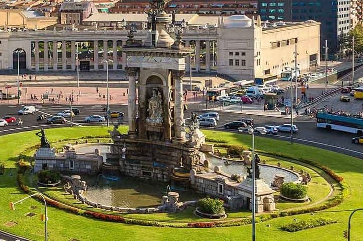 Discover Barcelona Private Tour