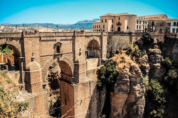 Private 5 days in Malaga - Private tours and arrival and departure transfer