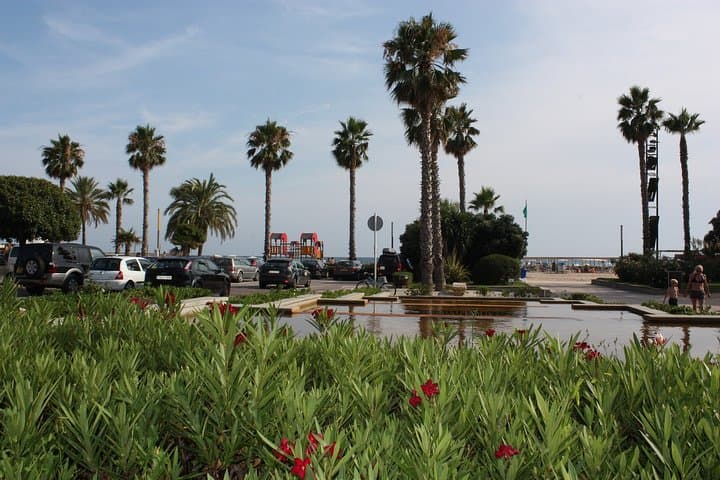 Guided Private tour “Love stories of Salou"
