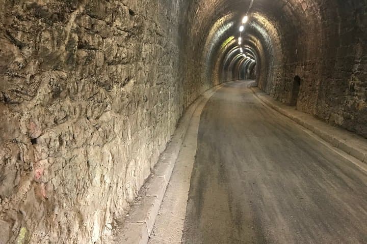 Hiking, eating and relaxing in an 18th century Spa near Oviedo