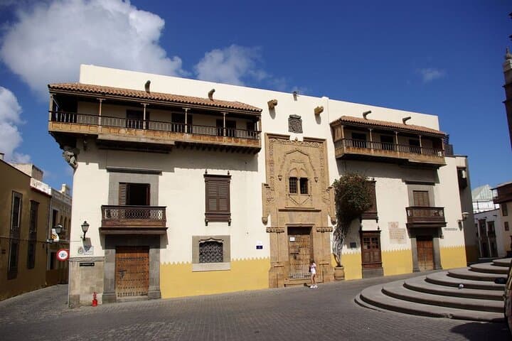 Las Palmas Old Town private walking tour
