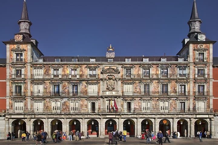 Half-Day Private Tour in Madrid with Art Historian Guide