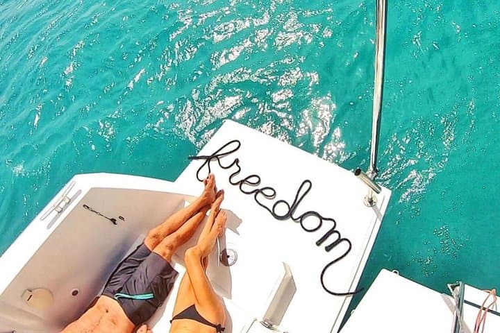 CATAMARAN OCEAN CRUISE TOUR, Food & Drinks included!