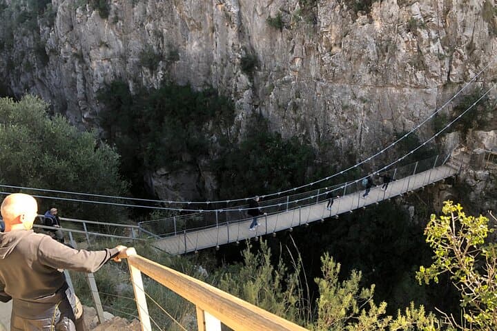 Hike Hanging Bridges and Canyon Túria - Chulilla - OFFICIAL GUIDE