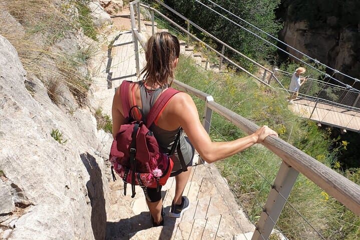 Hike Hanging Bridges and Canyon Túria - Chulilla - OFFICIAL GUIDE