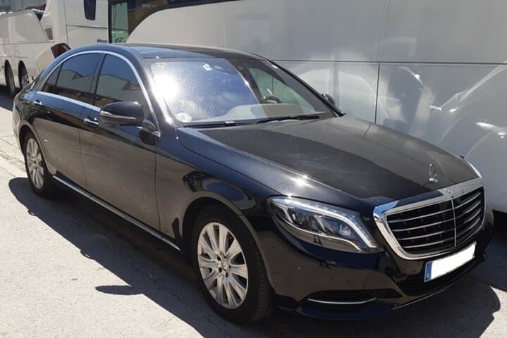 Private Transfer from San Sebastian Airport to Biarritz city