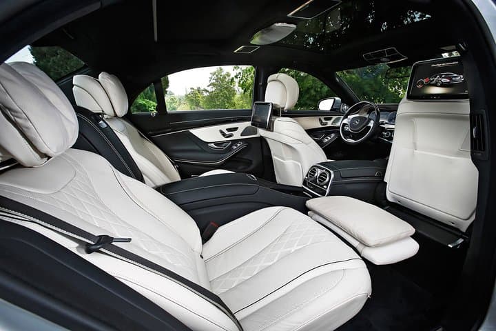 Departure Transfer Barcelona to El Prat Airport BCN by Luxury Car