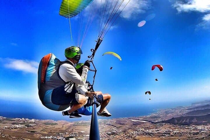 GOLD Paragliding Flight with Videos/Photos, T-shirt and Cava