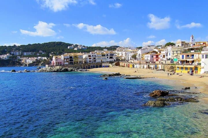 Private Costa Brava tour to Calella de Palafrugell from Barcelona