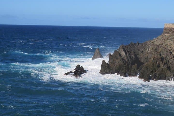 Boat Excursion to visit underwater lava tongues