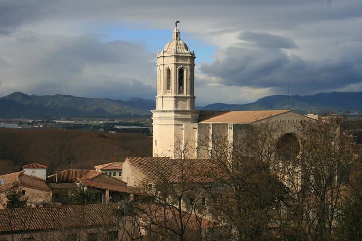 Private Day Trip to Girona from Barcelona with a local